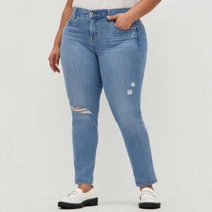 Torrid Bombshell Straight Premium Stretch High-Rise Jeans size 12 extra tall